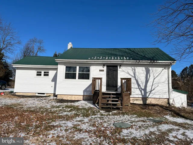 $290,000 | 3700 Baltimore Pike, Hanover, PA 17331