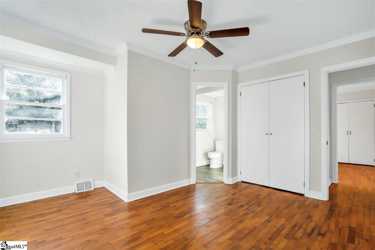 31 Nottingham Road Greenville, SC 29607 - Photo 11 of 23