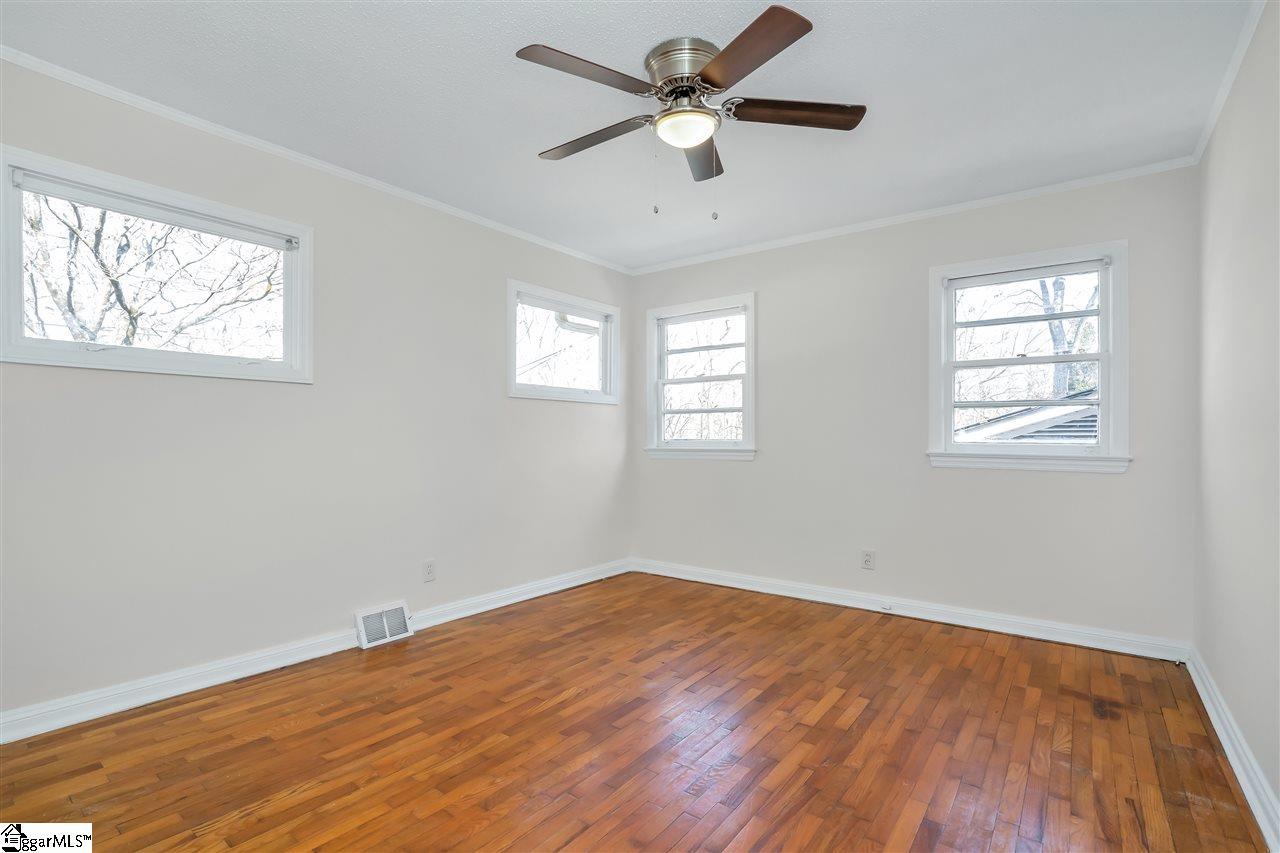 31 Nottingham Road Greenville, SC 29607 - Photo 14 of 23