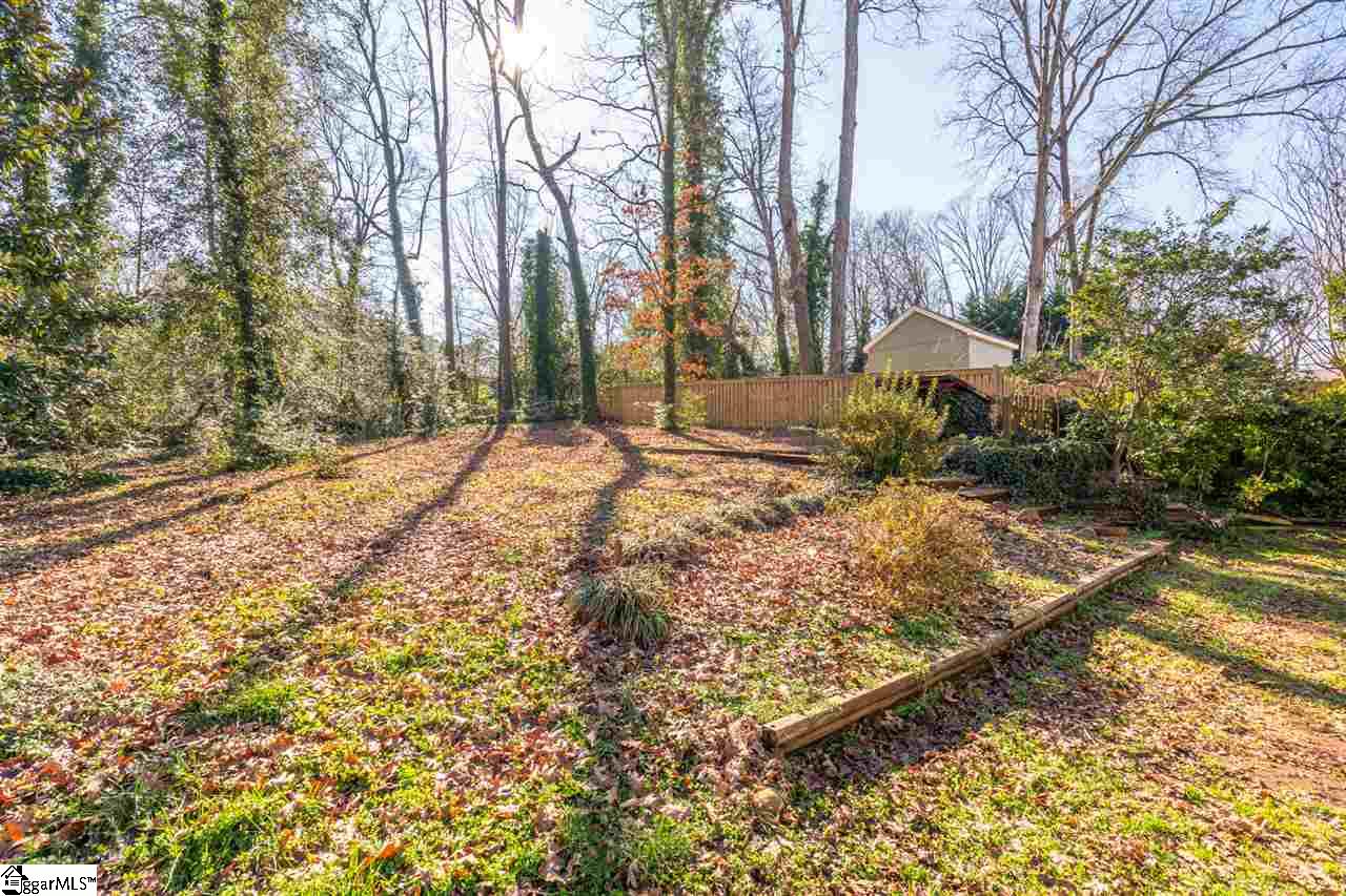 31 Nottingham Road Greenville, SC 29607 - Photo 19 of 23