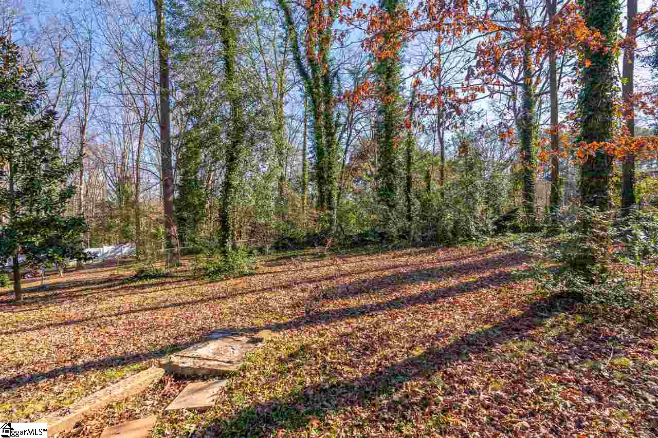 31 Nottingham Road Greenville, SC 29607 - Photo 20 of 23