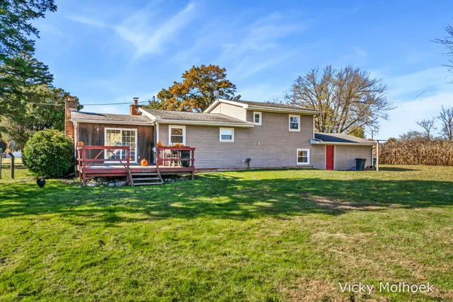 $257,500 | 11506 11 Mile Road, Ceresco, MI 49033