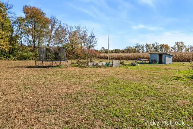 $257,500 | 11506 11 Mile Road, Ceresco, MI 49033