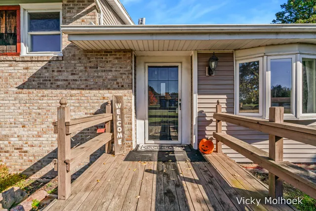 $257,500 | 11506 11 Mile Road, Ceresco, MI 49033