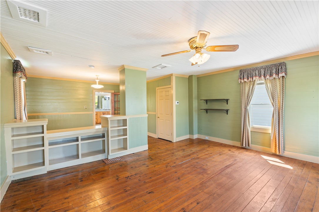 58 Rochester Street Avon, NY 14414 - Photo 2 of 36