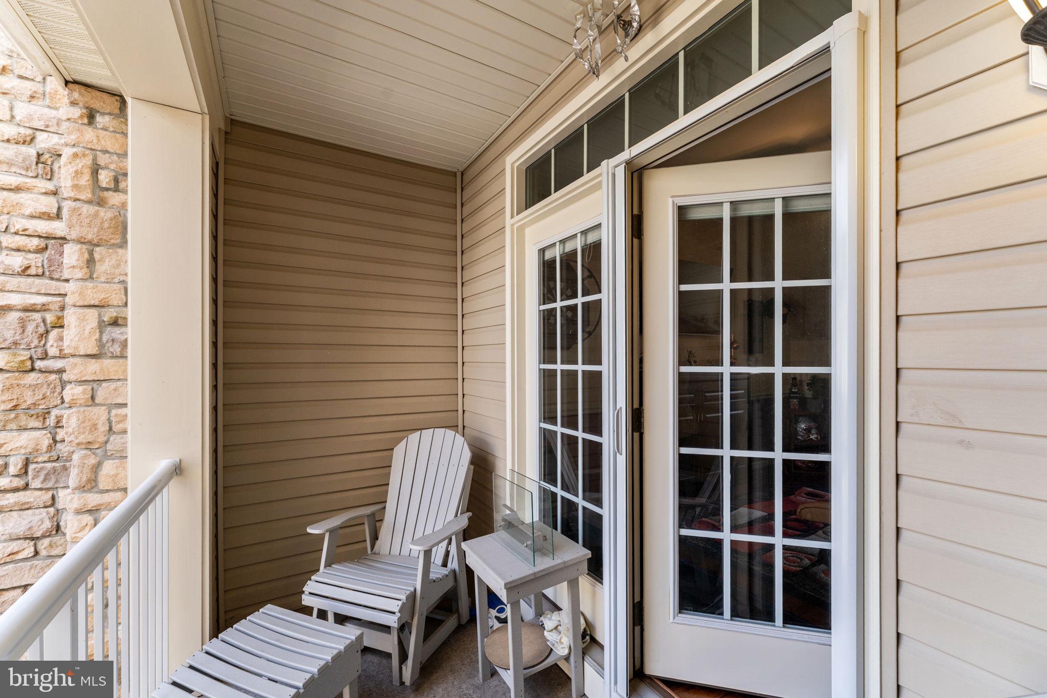 42553 Sunset Ridge Square Ashburn, VA 20148 - Photo 29 of 51 2nd balcony at den