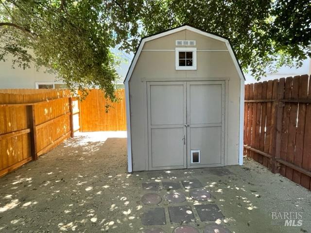 1460 North Street Santa Rosa, CA 95404 - Photo 27 of 27 Private yard area for 3 bedroom.