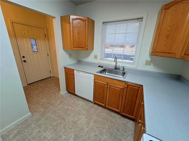 $1,500 | 947 Sohn Alloway Road, Lyons, NY 14489