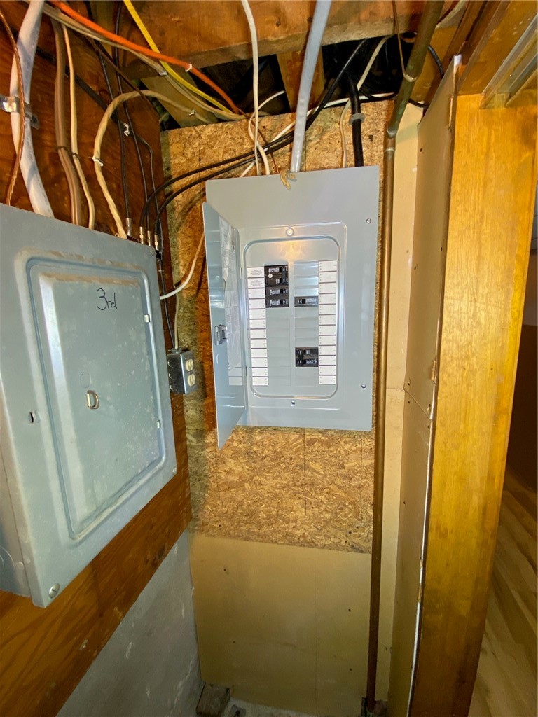 79 West Cole Street Pawtucket, RI 02860 - Photo 16 of 21