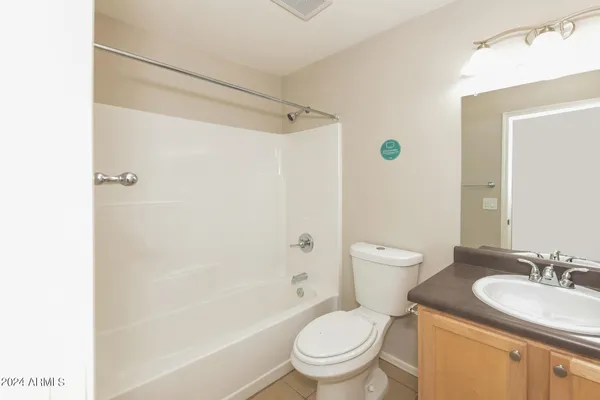 $2,155 | 2230 South 63rd Drive, Phoenix, AZ 85043