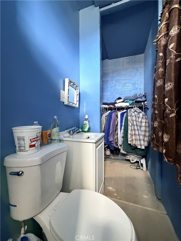 31077 Azurite Road Lucerne Valley, CA 92356 - Photo 21 of 24 Gallery Image 21