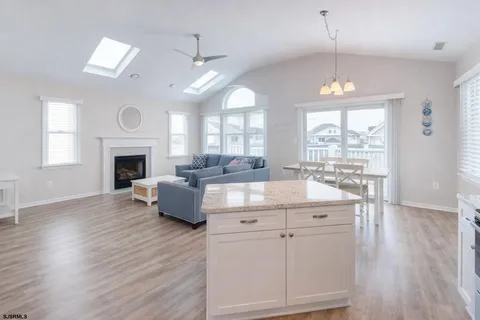 $1,095,000 | 616 Ocean Avenue, Unit 616, Ocean City, NJ 08226