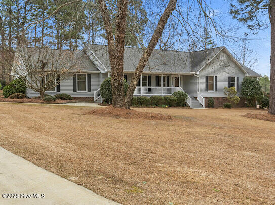 313 Lakeland Drive Rockingham, NC 28379 - Photo 1 of 45 IMG_1558