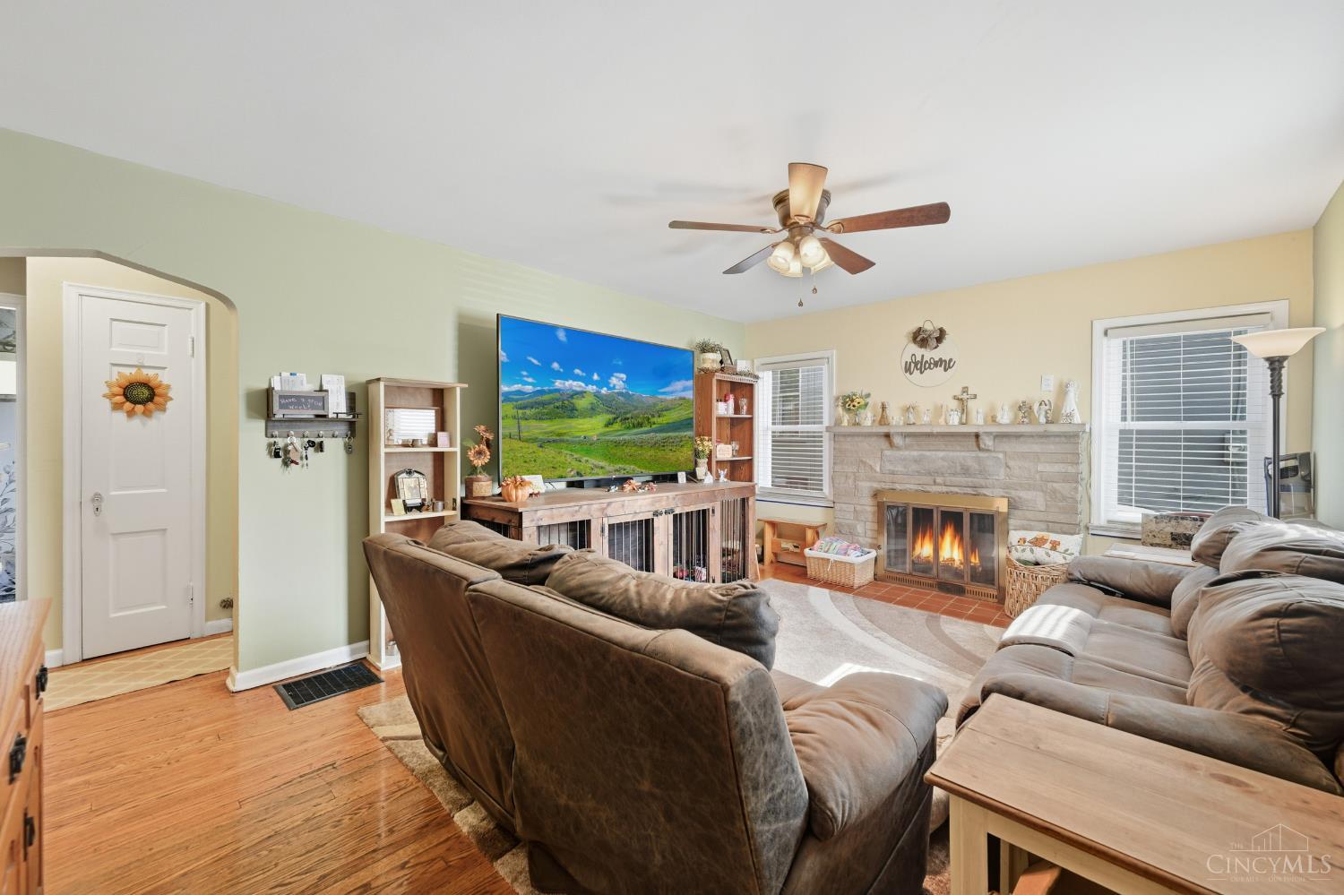 162 Ridgeway Road Cincinnati, OH 45216 - Photo 6 of 45