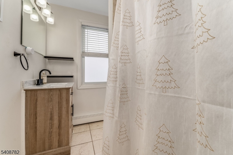 37 East Somerset Street Raritan, NJ 08869 - Photo 31 of 42