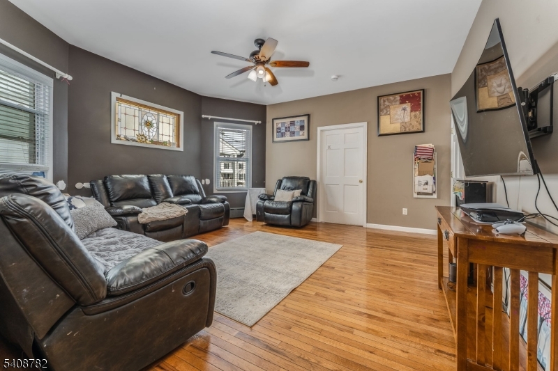 37 East Somerset Street Raritan, NJ 08869 - Photo 8 of 42