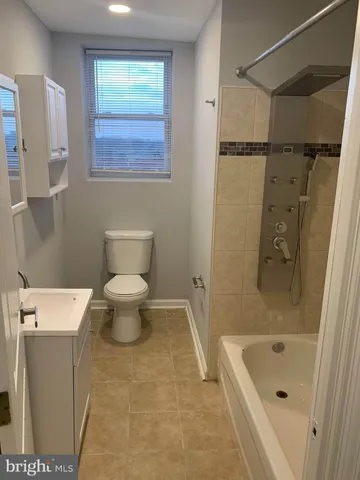 $1,495 | 6001-2 North 17th Street, Unit 106, Philadelphia, PA 19141