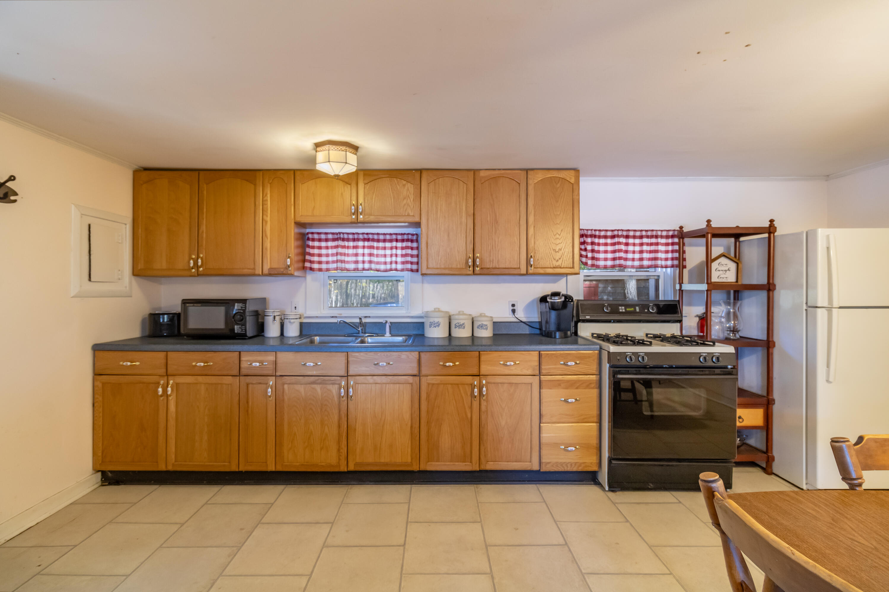 256 Cove Road Sebec, ME 04481 - Photo 16 of 43 256 Cove Road Interiors-13