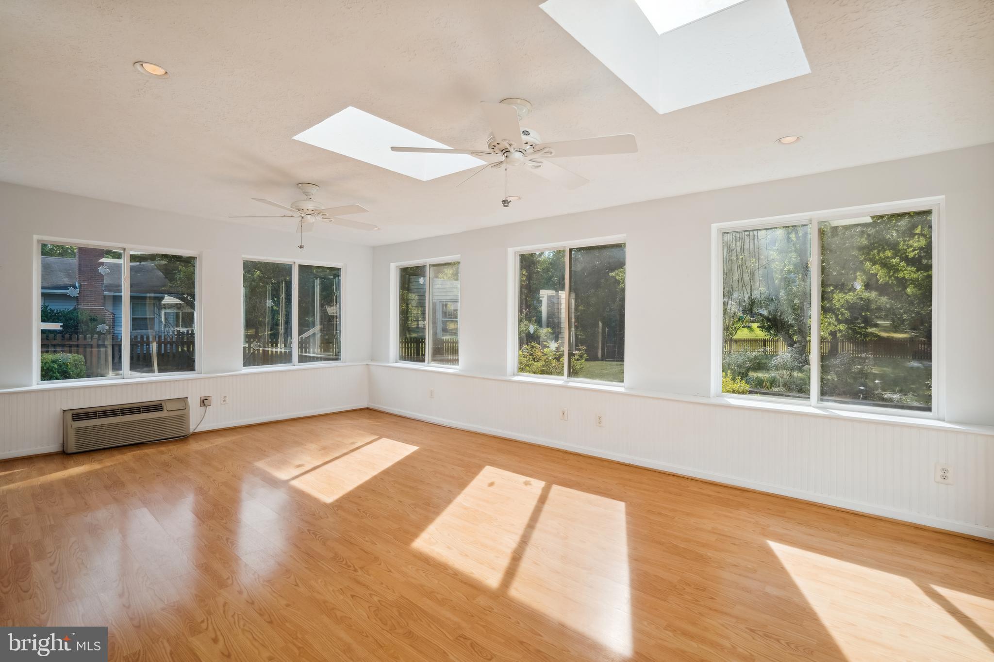 12604 Silverbirch Lane Laurel, MD 20708 - Photo 18 of 34 Gallery Image 18
