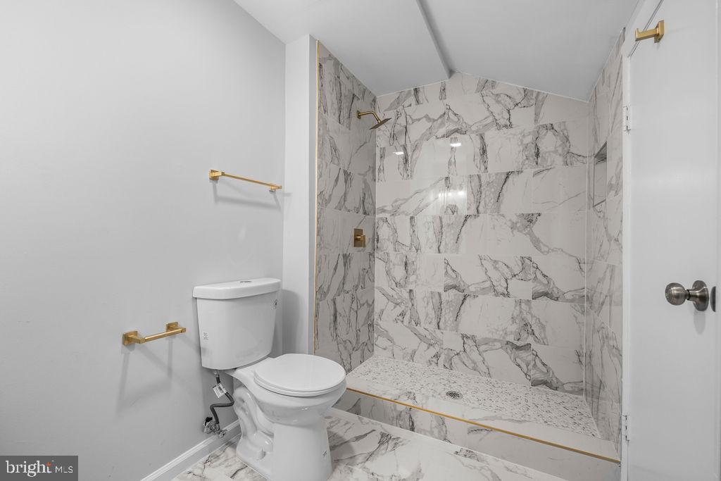 4212 Kennedy Street Hyattsville, MD 20781 - Photo 18 of 33