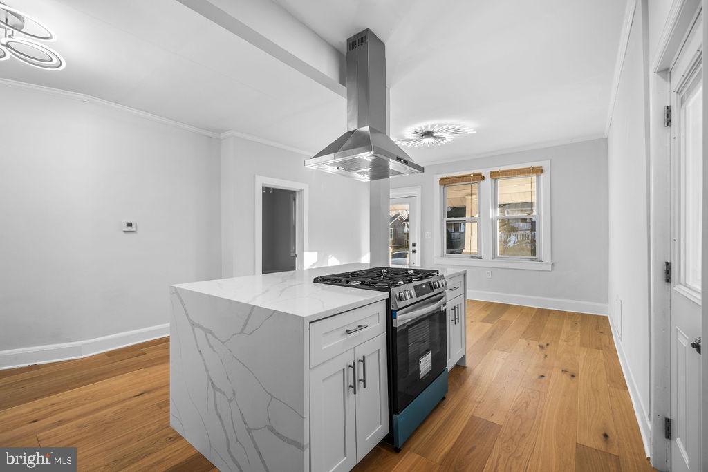 4212 Kennedy Street Hyattsville, MD 20781 - Photo 5 of 33