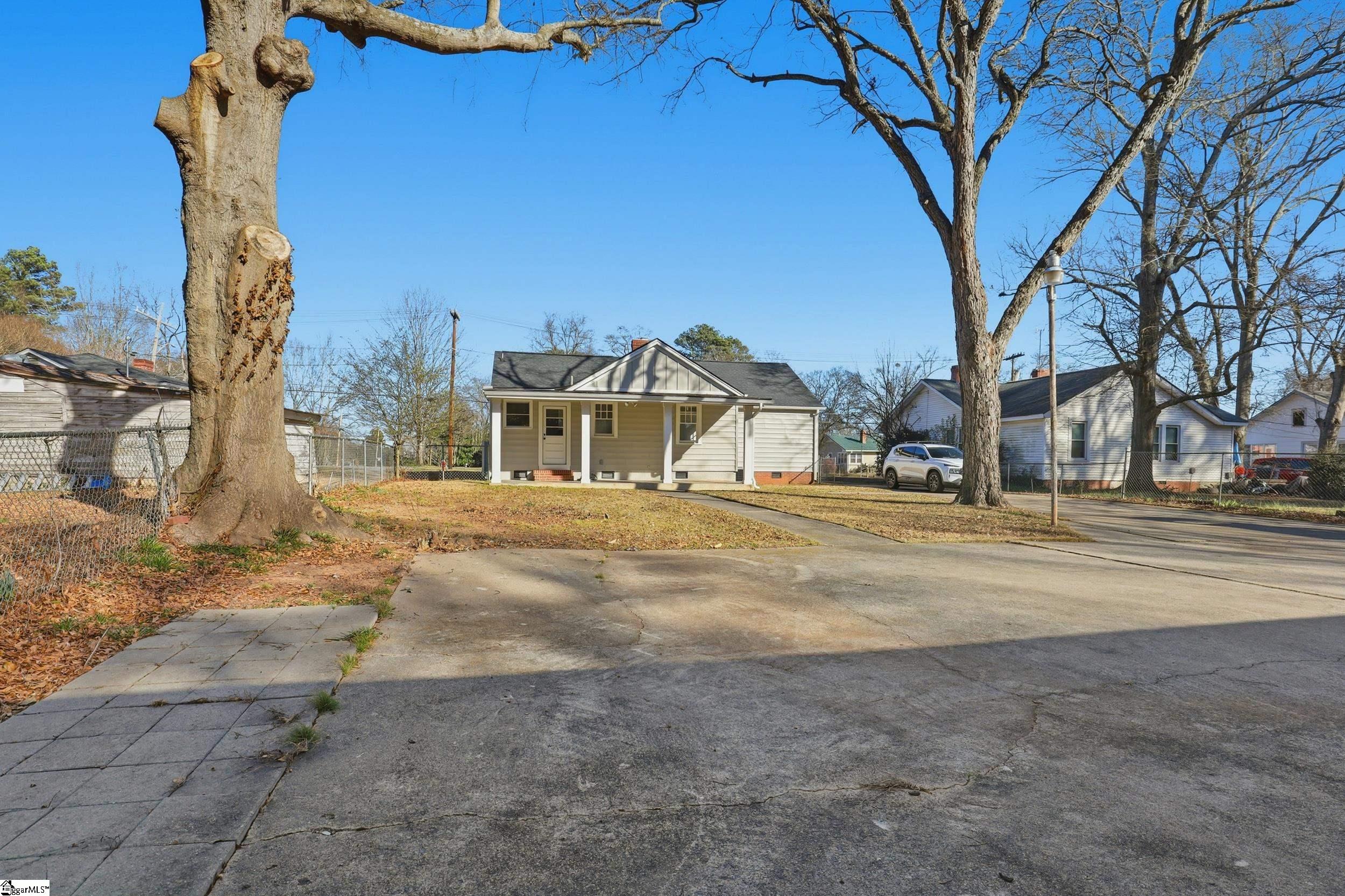 1817 Edgewood Avenue Anderson, SC 29625 - Photo 10 of 46