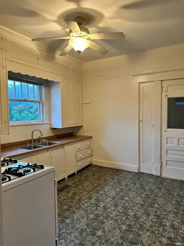 $82,000 | 624 North Washington Street, Marion, IN 46952