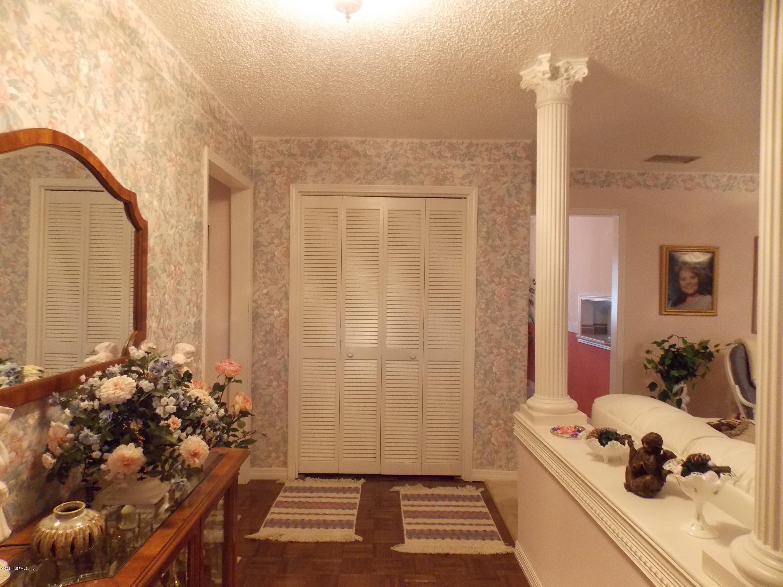 1613 Long Horn Road Middleburg, FL 32068 - Photo 3 of 19 2014-01-24 23