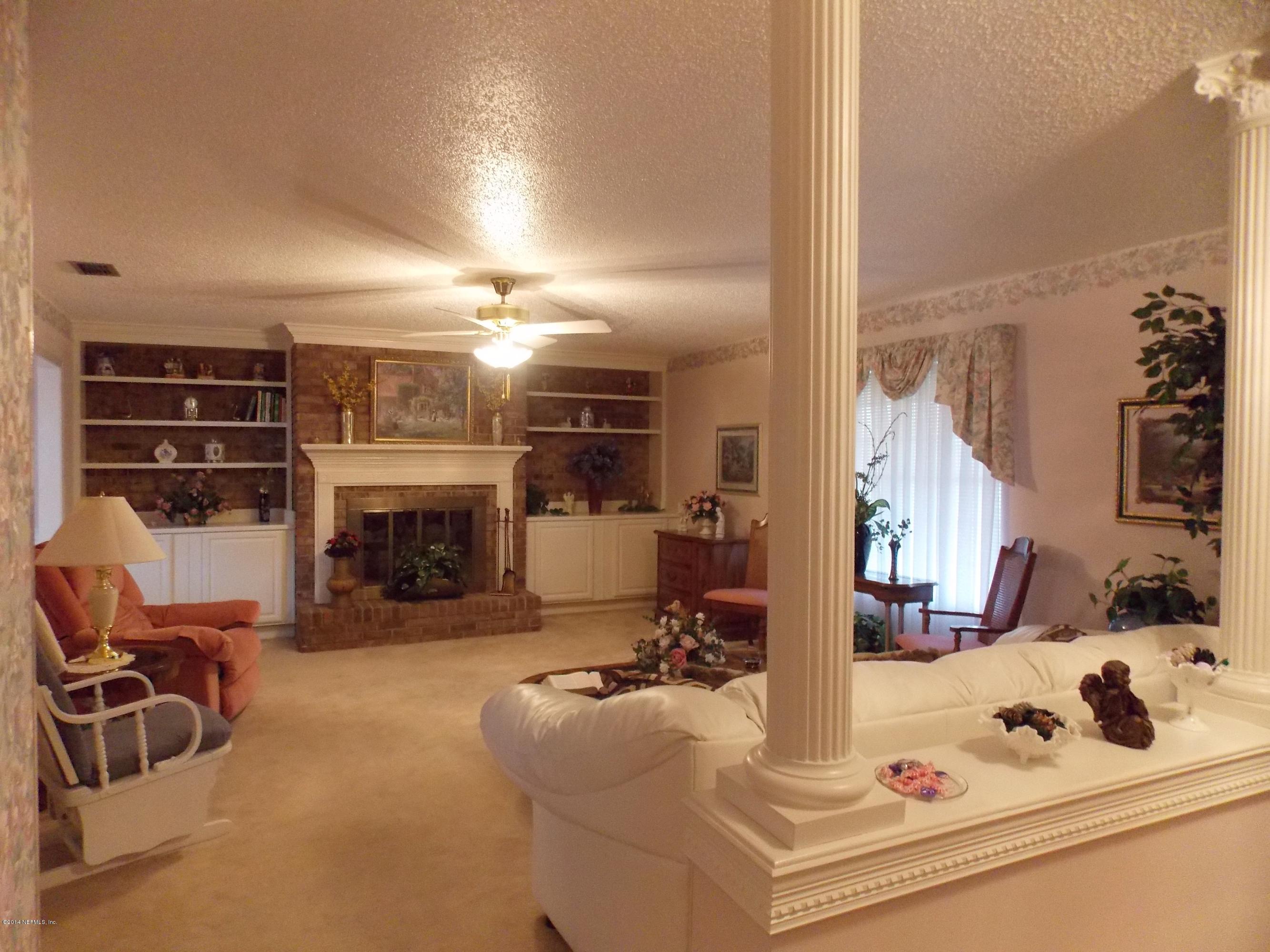 1613 Long Horn Road Middleburg, FL 32068 - Photo 4 of 19 2014-01-24 23