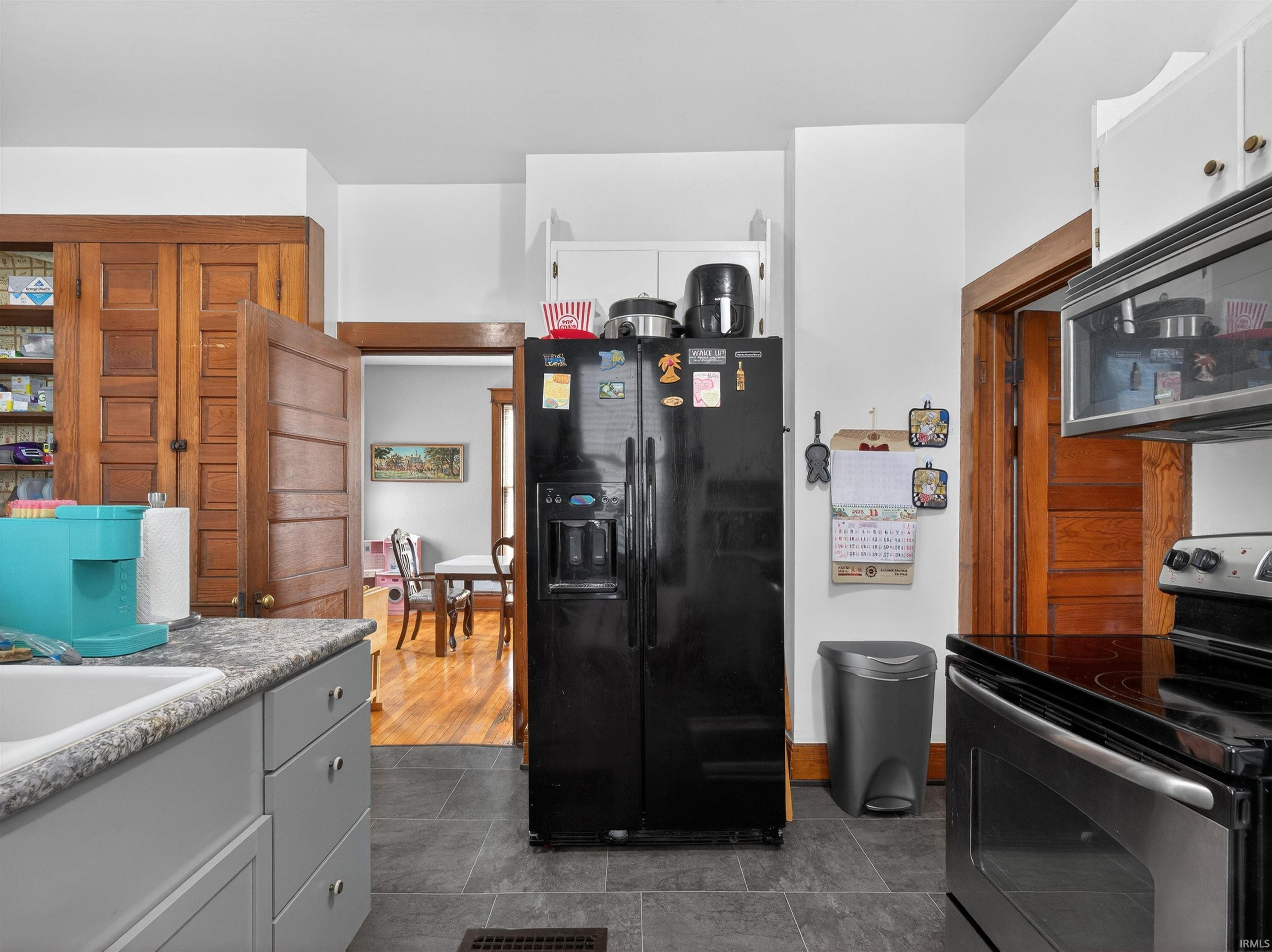 533 Henry Street Huntington, IN 46750 - Photo 13 of 35