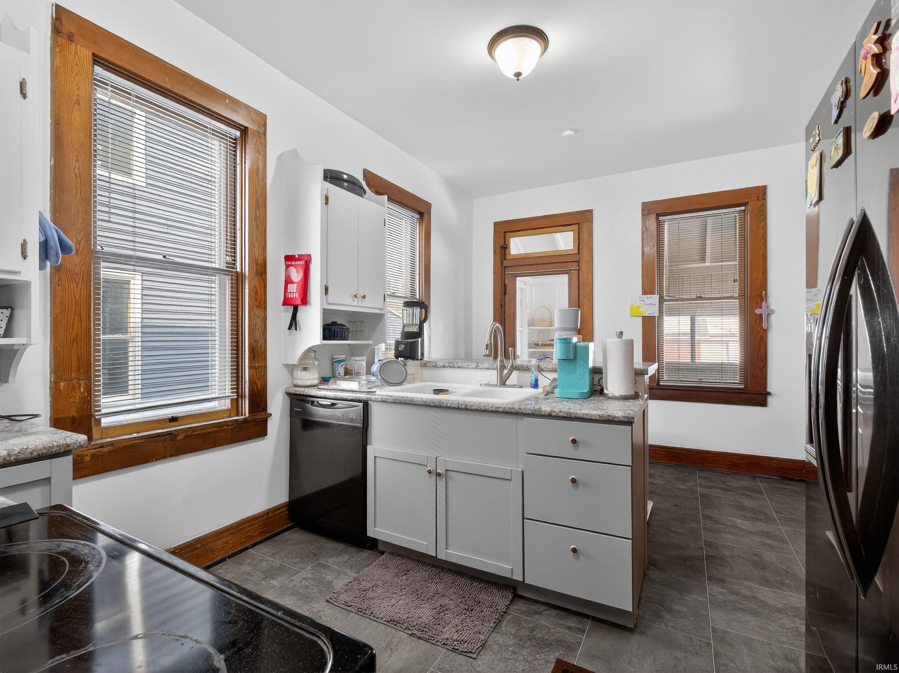 533 Henry Street Huntington, IN 46750 - Photo 14 of 35