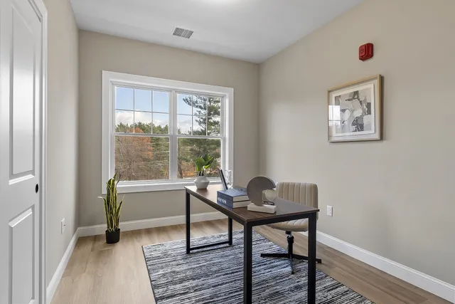 $499,900 | 10100 South Willow Street, Unit 301, Manchester, NH 03109