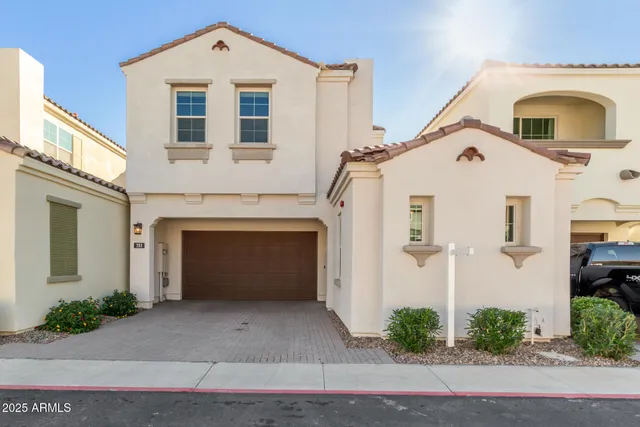 $590,000 | 283 East Balsam Drive, Chandler, AZ 85286