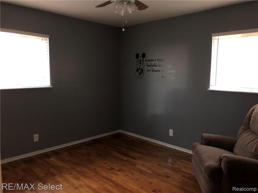 6267 East Pierson Road Flint, MI 48506 - Photo 14 of 34 IMG_7599.JPG