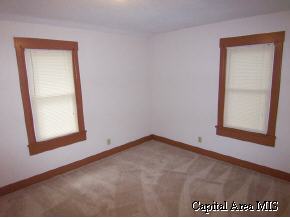 23608 Clemens Road Athens, IL 62613 - Photo 6 of 9 Gallery Image 6