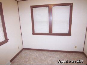 23608 Clemens Road Athens, IL 62613 - Photo 8 of 9 Gallery Image 8