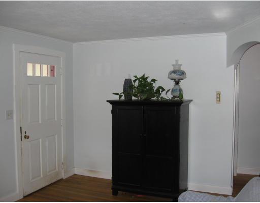11 Conrad Road Melrose, MA 02176 - Photo 4 of 9 Gallery Image 4