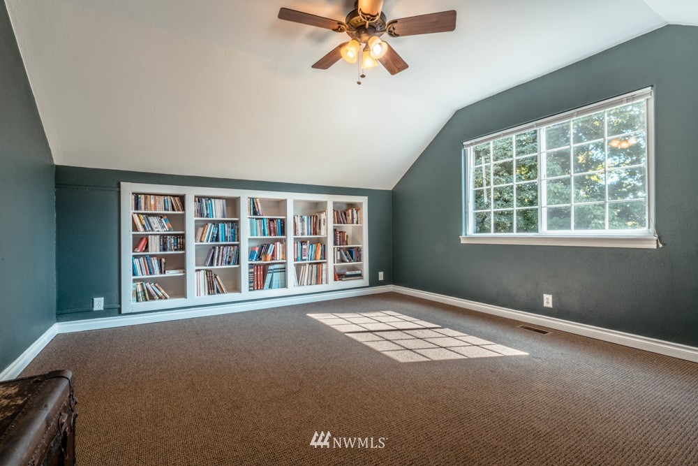 17166 Dike Road Mount Vernon, WA 98273 - Photo 10 of 25 Gallery Image 10