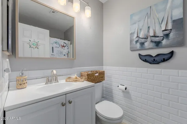 $300,000 | 1633 East Lakeside Drive, Unit 27, Gilbert, AZ 85234