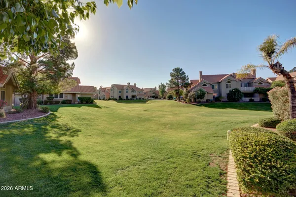 $300,000 | 1633 East Lakeside Drive, Unit 27, Gilbert, AZ 85234