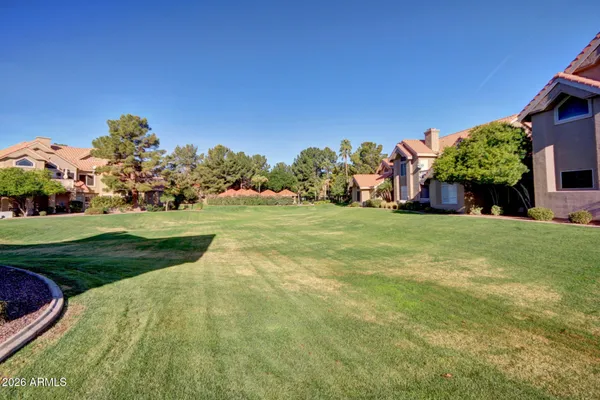 $300,000 | 1633 East Lakeside Drive, Unit 27, Gilbert, AZ 85234