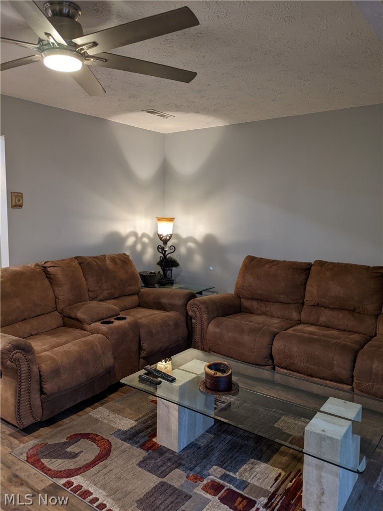 8949 West Ridge Road Elyria, OH 44035 - Photo 6 of 21
