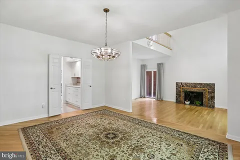 $1,480,000 | 6113 Goldtree Way, Bethesda, MD 20817