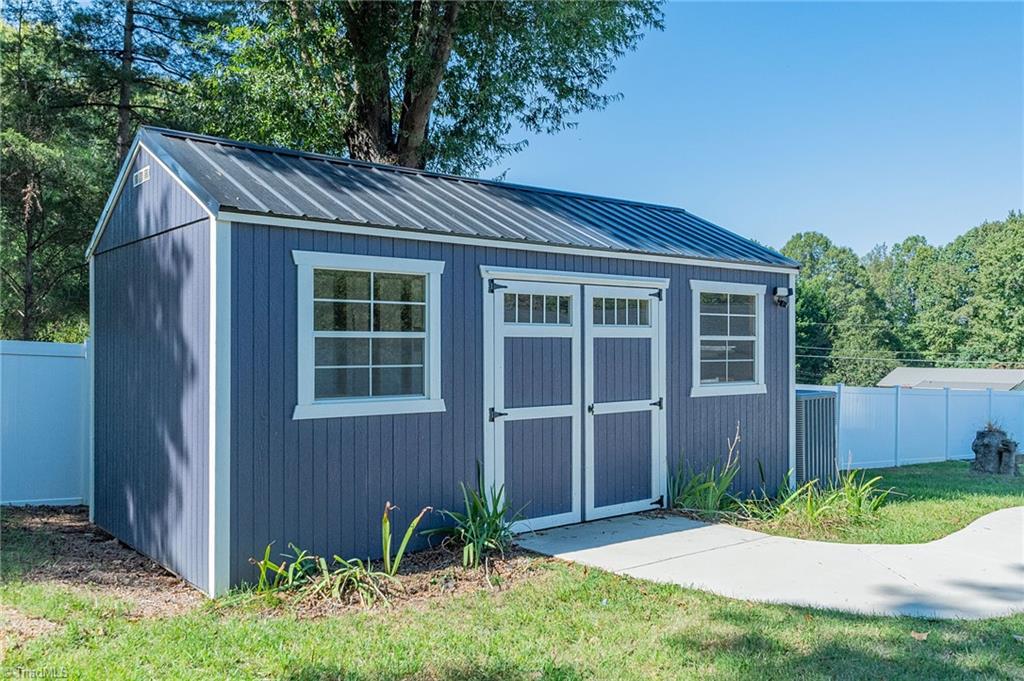 208 Bethesda Road Lexington, NC 27295 - Photo 10 of 26 Gallery Image 10