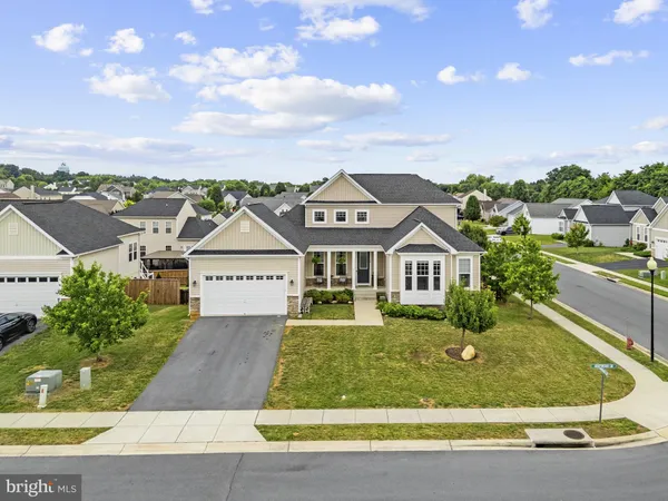 $679,999 | 18 Graywood Lane, Charles Town, WV 25414