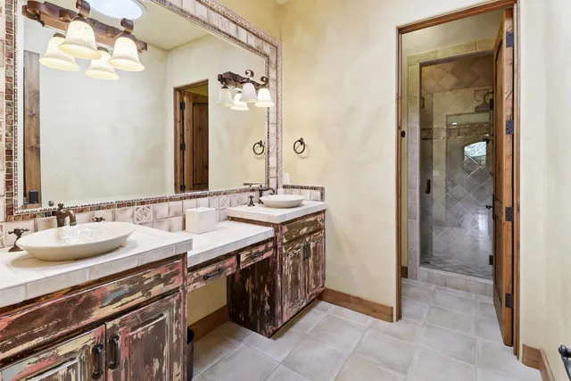 $2,495,950 | 650 Mystic Lane, Sacramento, CA 95864