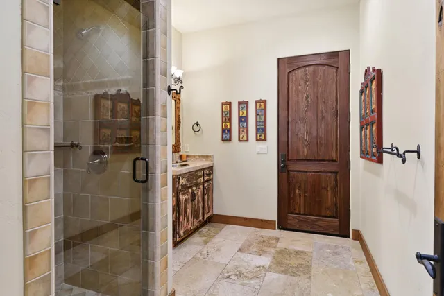 $2,495,950 | 650 Mystic Lane, Sacramento, CA 95864