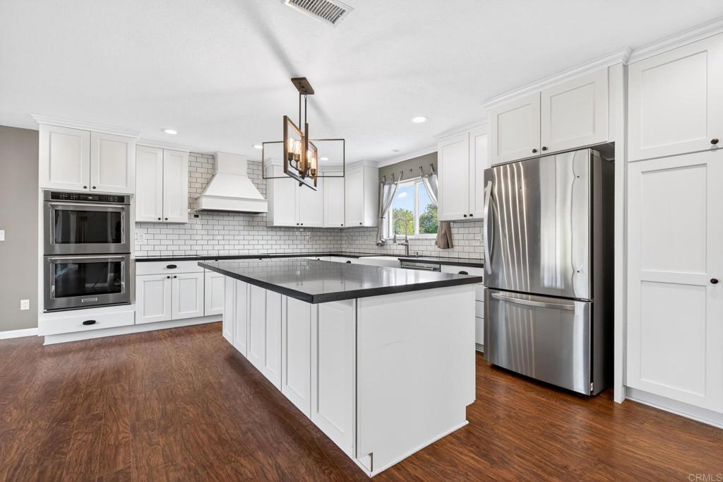 15475 Sierra Grande Road Valley Center, CA 92082 - Photo 3 of 26