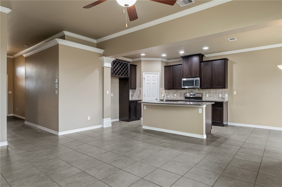2267 Tallow Drive Portland, TX 78374 - Photo 13 of 25