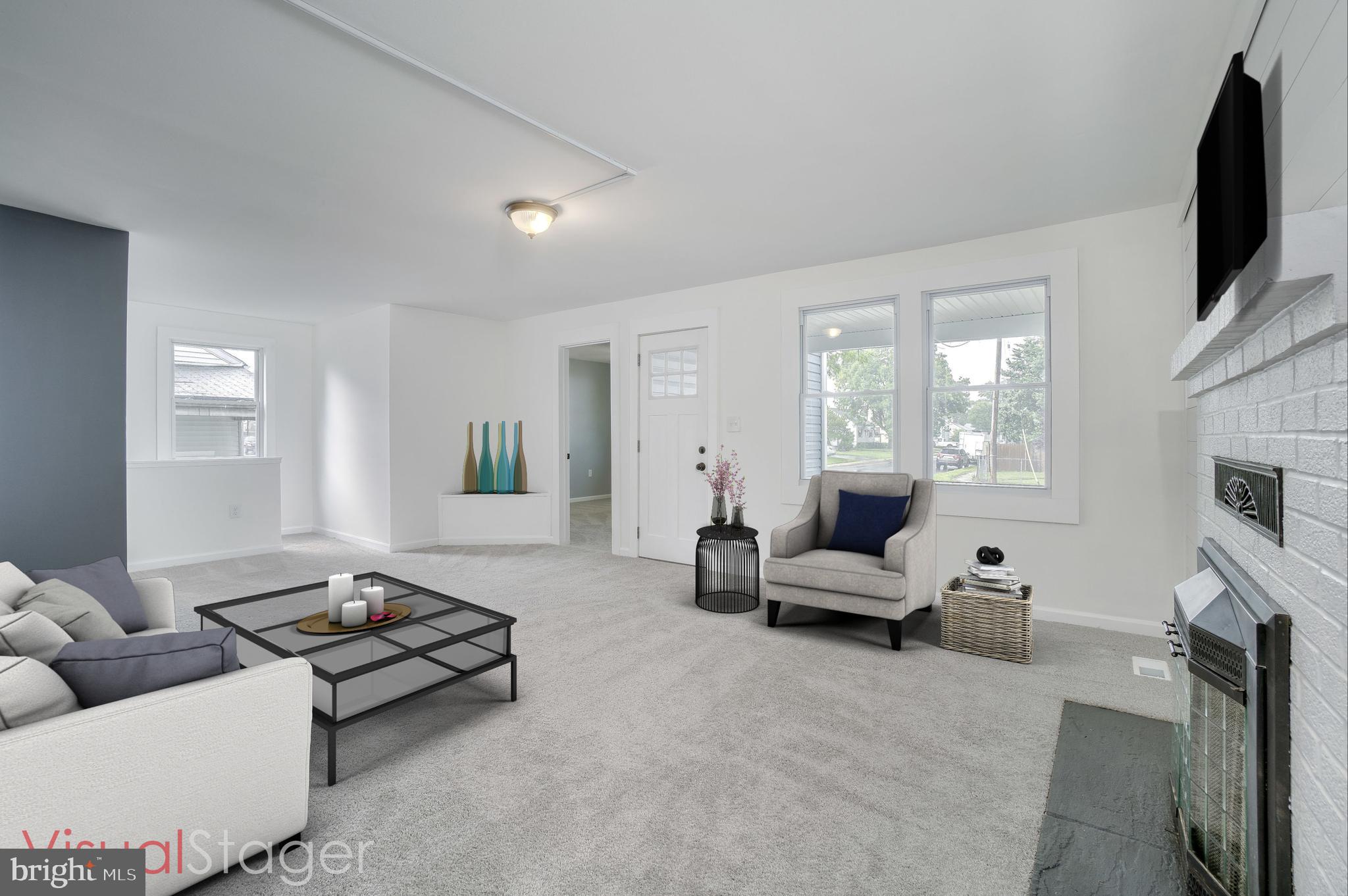 2521 West Woodwell Road Baltimore, MD 21222 - Photo 6 of 20 Family Room